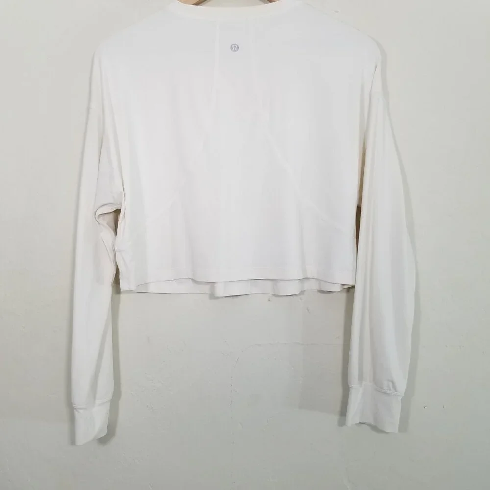 Lululemon Cropped Top Long Sleeve - Picture 2 of 4